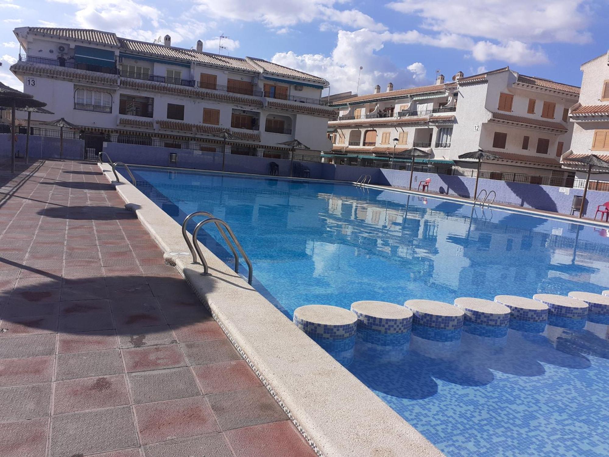 Apartamento Santa Pola, En Playa Del Tamarit Con Piscina. Exterior photo